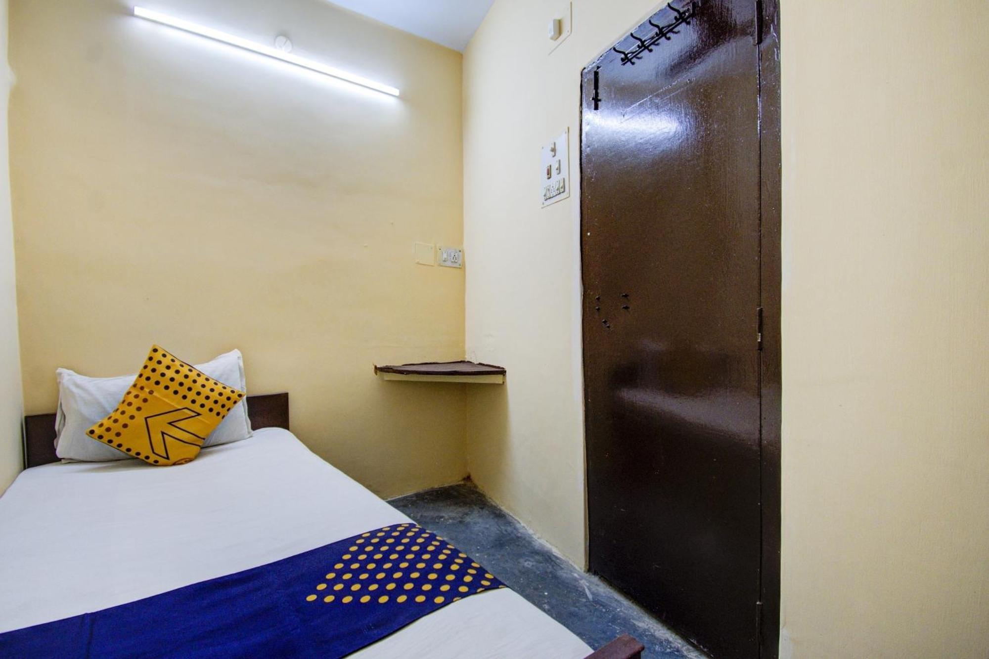 Spot On Dear Hotel Calcutta Calcutta Bara Bazar 外观 照片