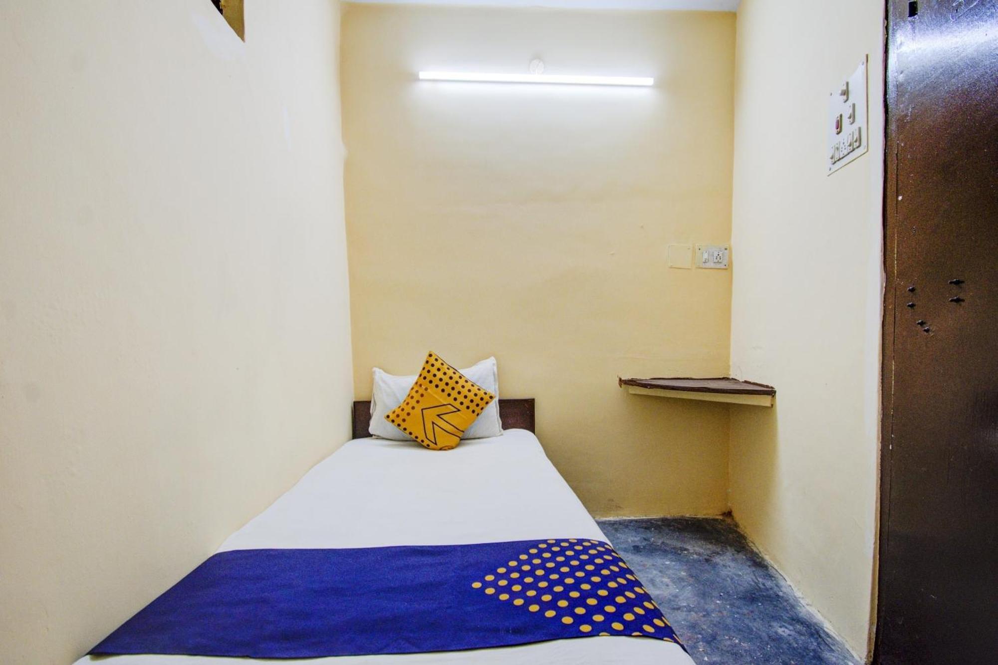 Spot On Dear Hotel Calcutta Calcutta Bara Bazar 外观 照片